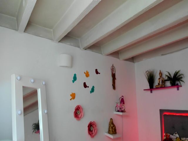 Live sex webcam photo for Abbyada_ #268835499