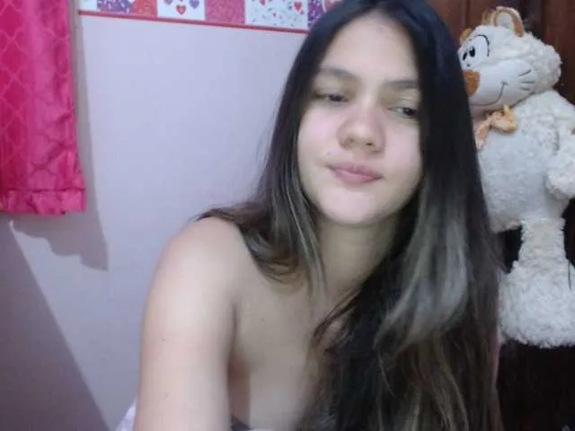 Live sex webcam photo for hanna-queen21 #268823020