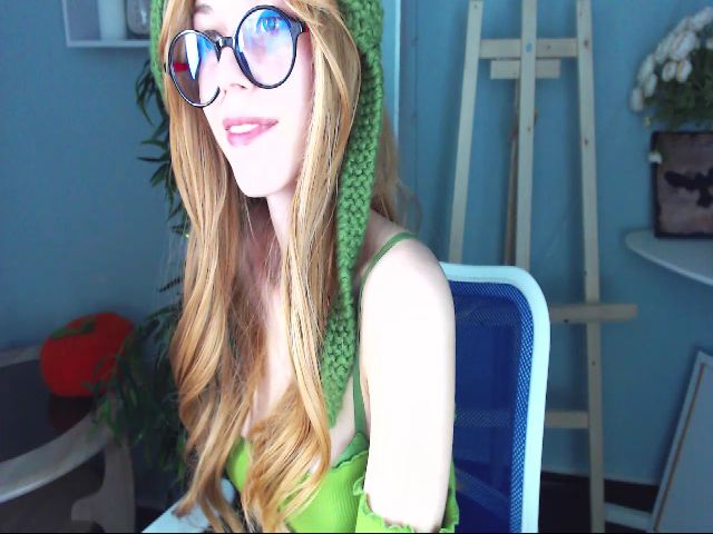 Live sex webcam photo for Shine_Eva #268838481