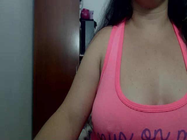 Live sex webcam photo for squirtx_hott #268825288