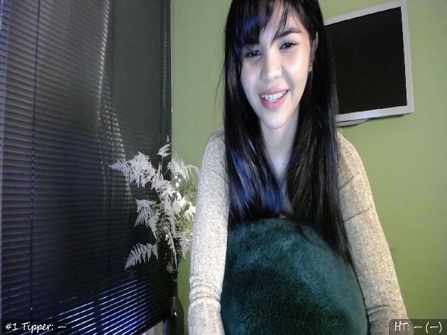 Live sex webcam photo for MissMasie #268841051