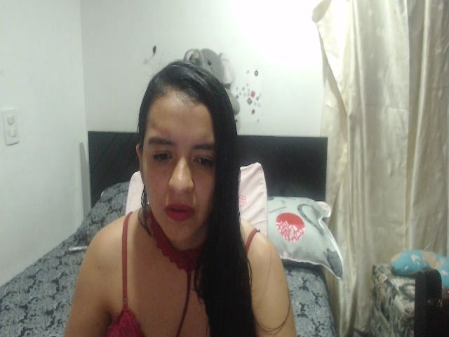 Live sex webcam photo for Ashley_hot91 #268843718