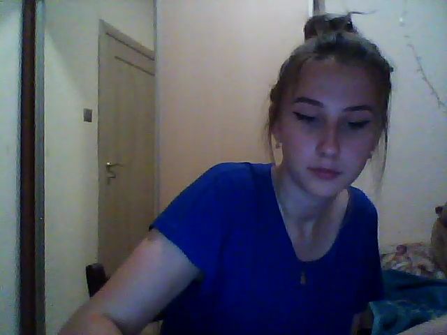 Live sex webcam photo for ModestBlonde #268838368