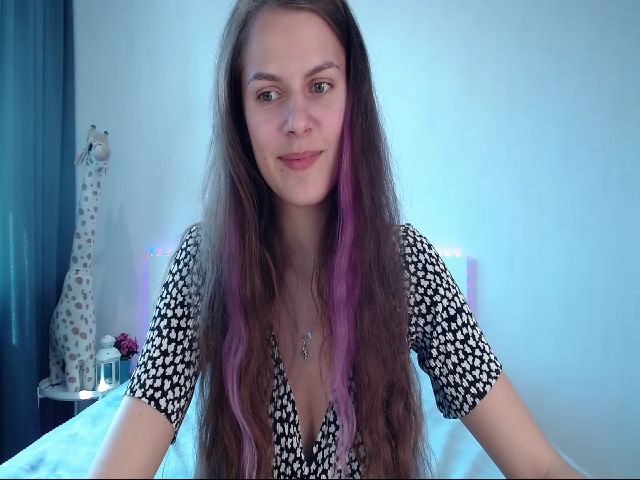 Live sex webcam photo for LadyLika #268826700