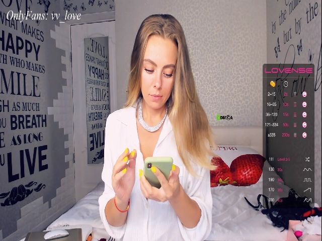 Live sex webcam photo for Lebeauty #268843201