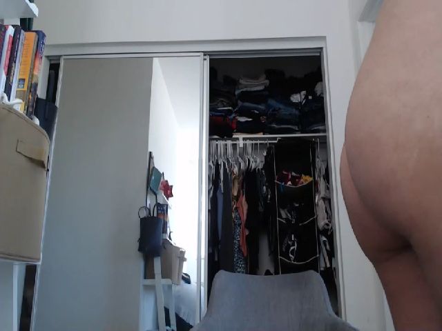 Live sex webcam photo for lPEEPl #268837584