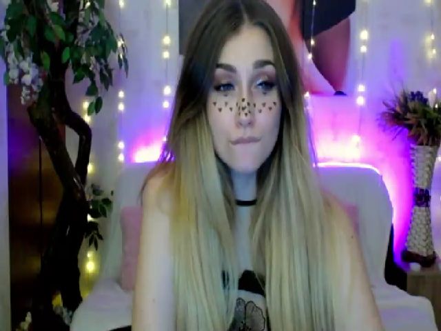 Live sex webcam photo for Lolly__Pop__ #268841665