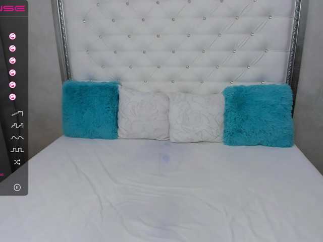 Live sex webcam photo for shycinderela #268856042