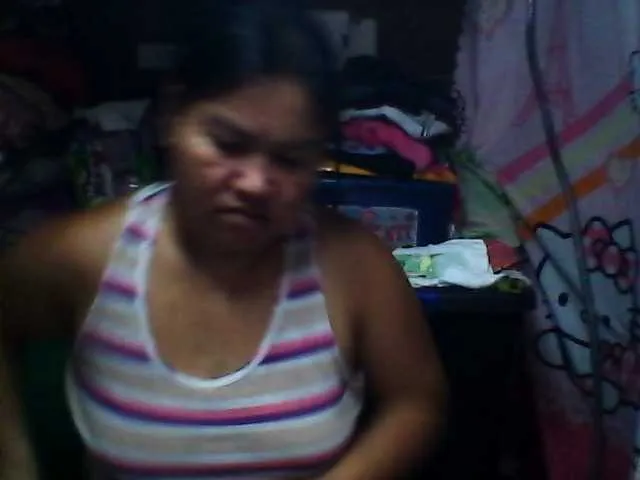 Live sex webcam photo for princess4uxx #268845224