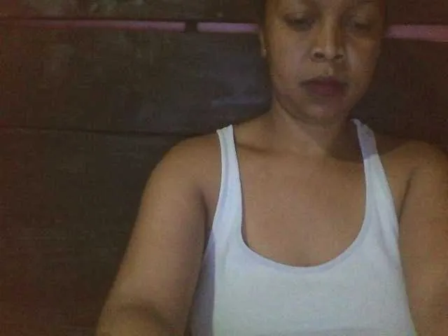 Live sex webcam photo for big-ass-sexy #268861351