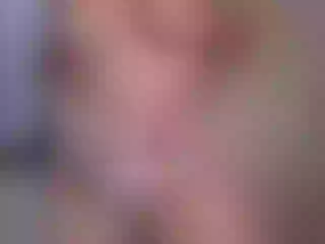Live sex webcam photo for JennyMILFx #268855801