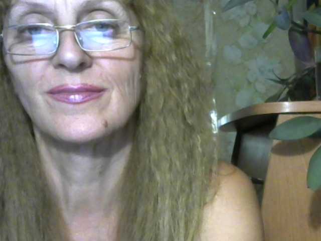 Live sex webcam photo for Sonya48 #268861491