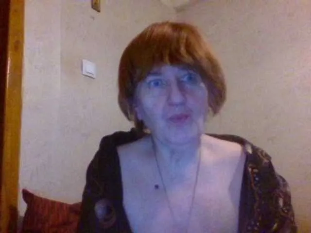 Live sex webcam photo for MioritaHard #287968019