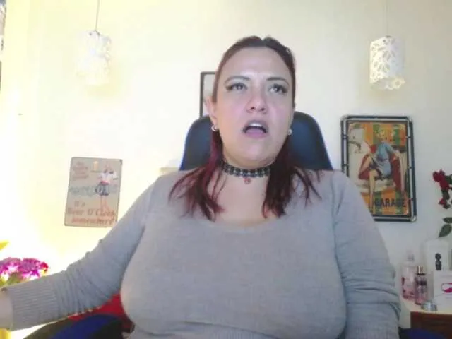 Live sex webcam photo for summynov #268861404