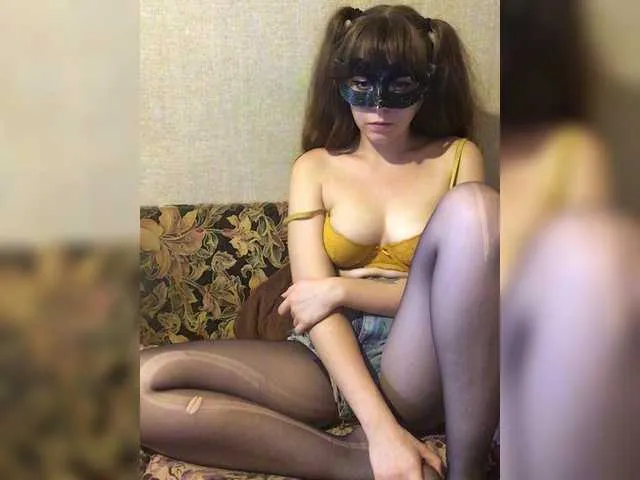 Live sex webcam photo for Littlegirl21 #268850834