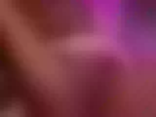 Live sex webcam photo for Melannie1 #268862316