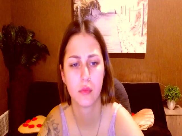 Live sex webcam photo for MsDream_ #268854509