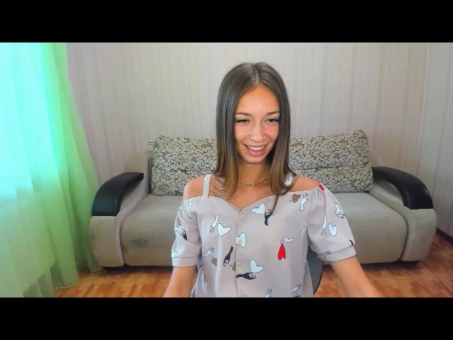 Live sex webcam photo for LucySlim #268854705