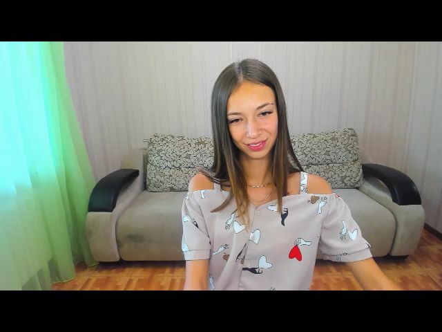 Live sex webcam photo for LucySlim #268854865