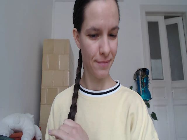 Live sex webcam photo for PetitePinkie #268856835