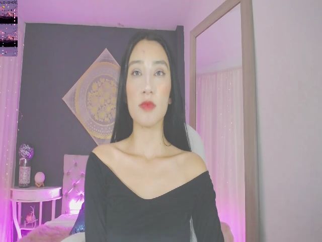 Live sex webcam photo for Karina_V #268855046