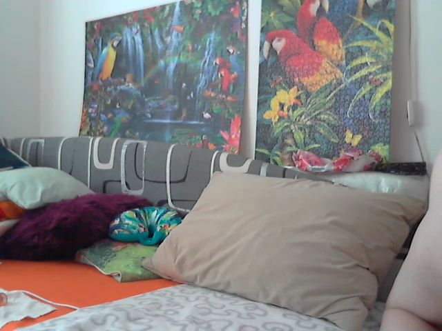 Live sex webcam photo for Sweetdolly20 #268855154