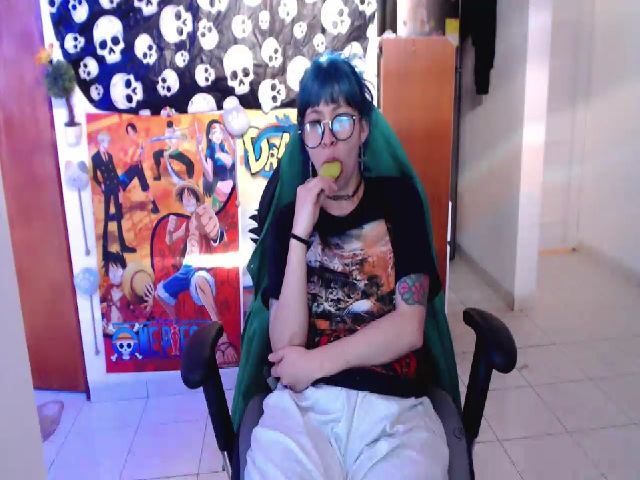 Live sex webcam photo for umaru_michae #268864480