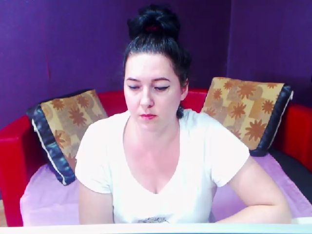 Live sex webcam photo for SlaveMeRubyX #268853500