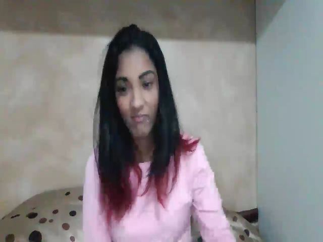 Live sex webcam photo for Indianbabe27 #268860331