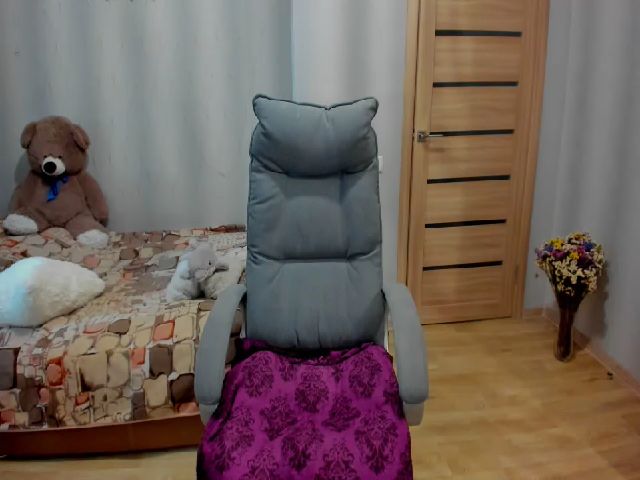 Live sex webcam photo for VenusZill #268858851
