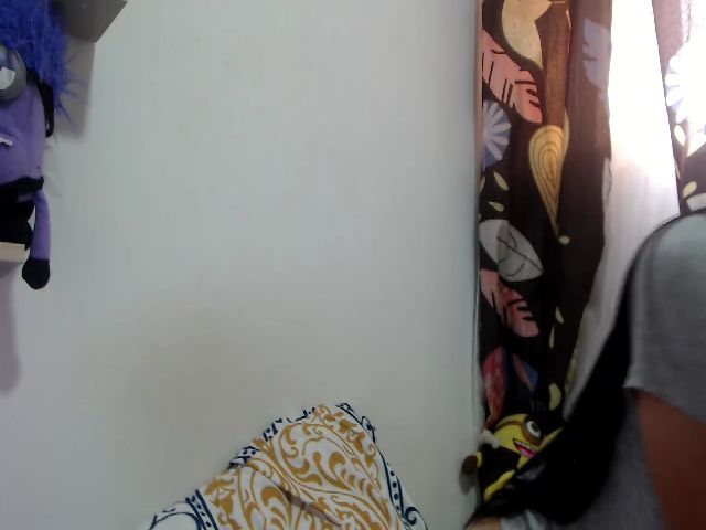 Live sex webcam photo for Mariana__Cute #268864298