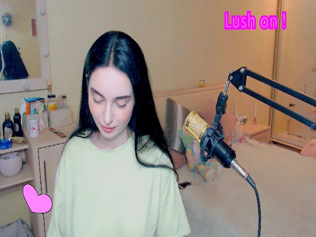 Live sex webcam photo for sunshinebabee #268865319