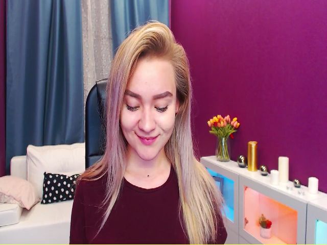 Live sex webcam photo for Kara_Smith #268847909