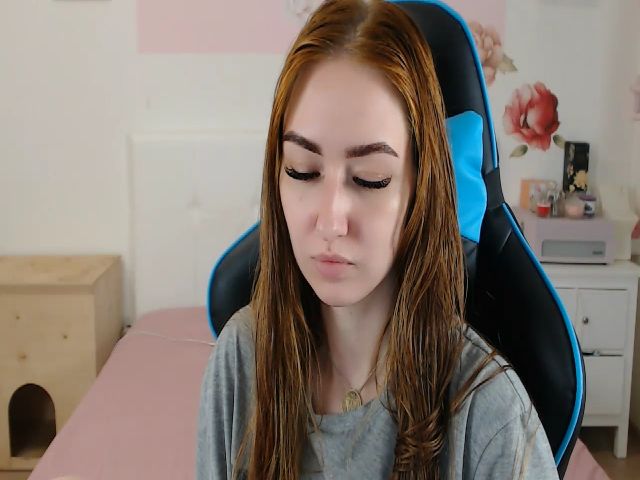 Live sex webcam photo for CassidyShine #268862980