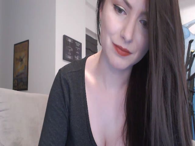 Live sex webcam photo for Aryelle_ #268846370