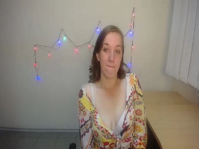 Live sex webcam photo for JuliJems #268862793