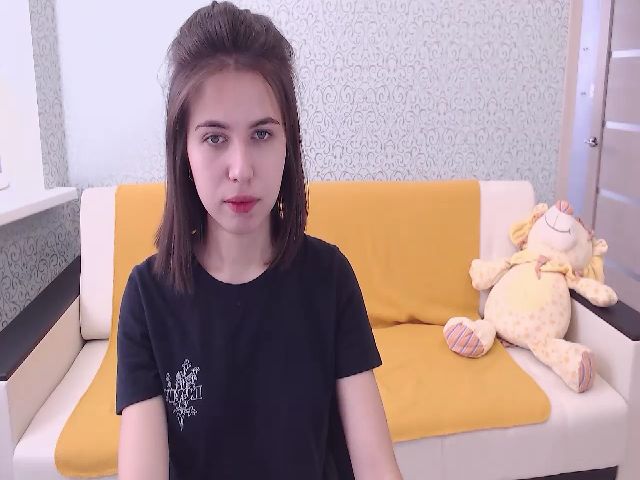 Live sex webcam photo for YourrAngell #268852628