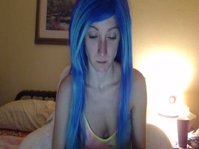 Live sex webcam photo for xKawaiiQueenx #268849261