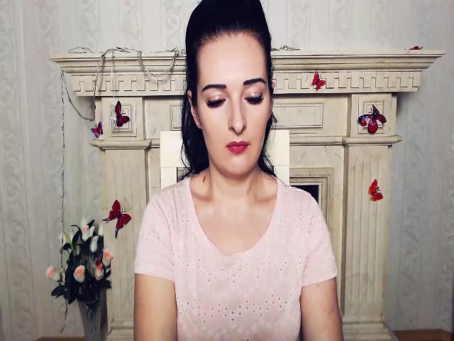 Live sex webcam photo for Tasty_dana #268863357