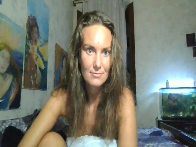 Live sex webcam photo for CrazyArtis #268859913