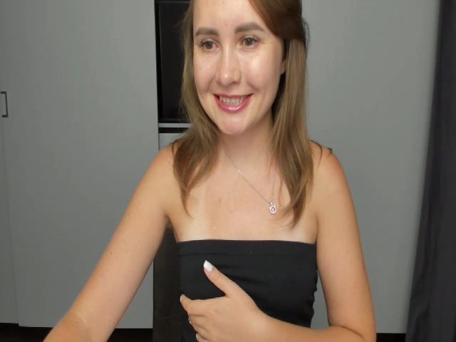 Live sex webcam photo for NikaJohnson2 #268859697