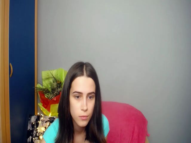 Live sex webcam photo for Vika_Hot_ #268860228