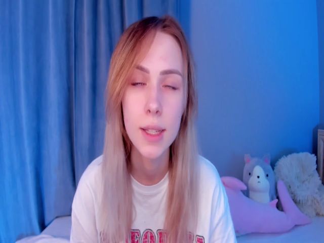 Live sex webcam photo for Jumphigherr #268859628