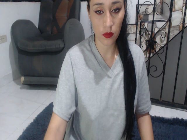 Live sex webcam photo for Renata_Lozada #268853105