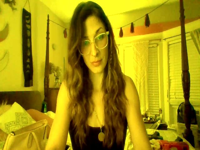 Live sex webcam photo for RumiBastet #268848558