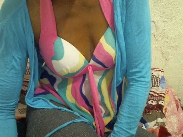 Live sex webcam photo for calinalove #268861152