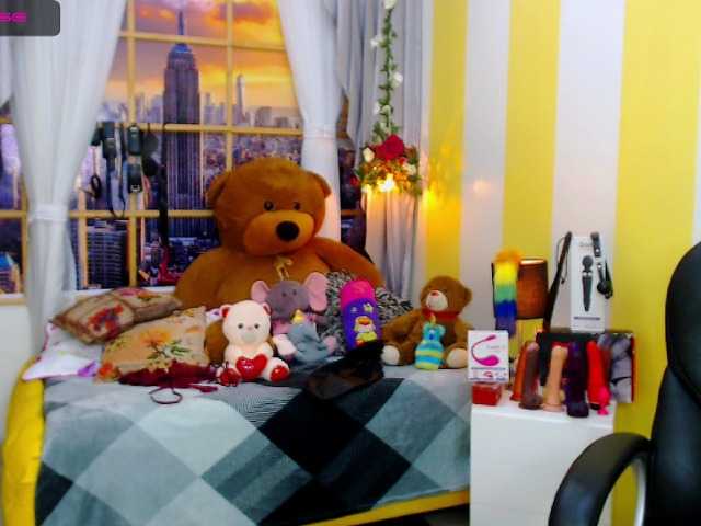 Live sex webcam photo for Eloveskamy #268876475