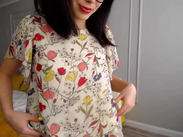 Live sex webcam photo for RaspberryJjam #268876438