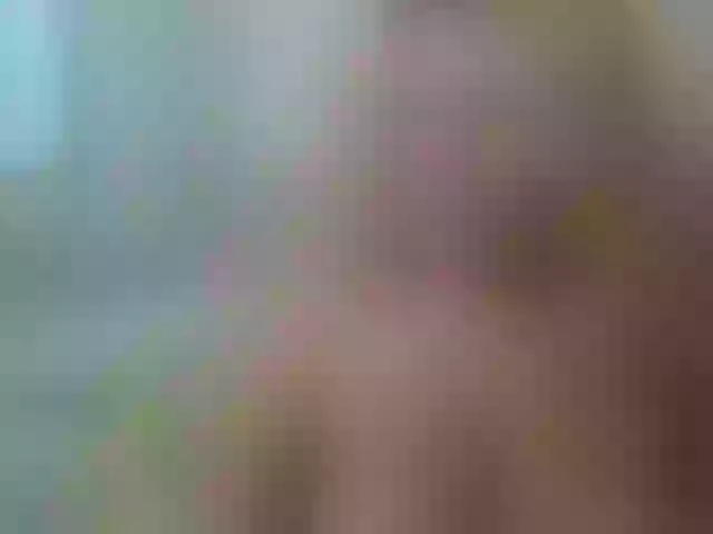 Live sex webcam photo for come2mom #268880646