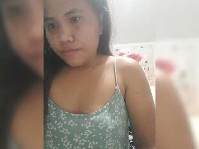 Live sex webcam photo for YourGirl9 #268867986